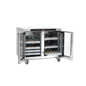 Pek�rensk� pece a kyn�rny