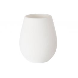 Sv�cen je nerozbitn� ze silikonu. Stylov� materi�l optimalizuje sv�tlo led sv��ky.